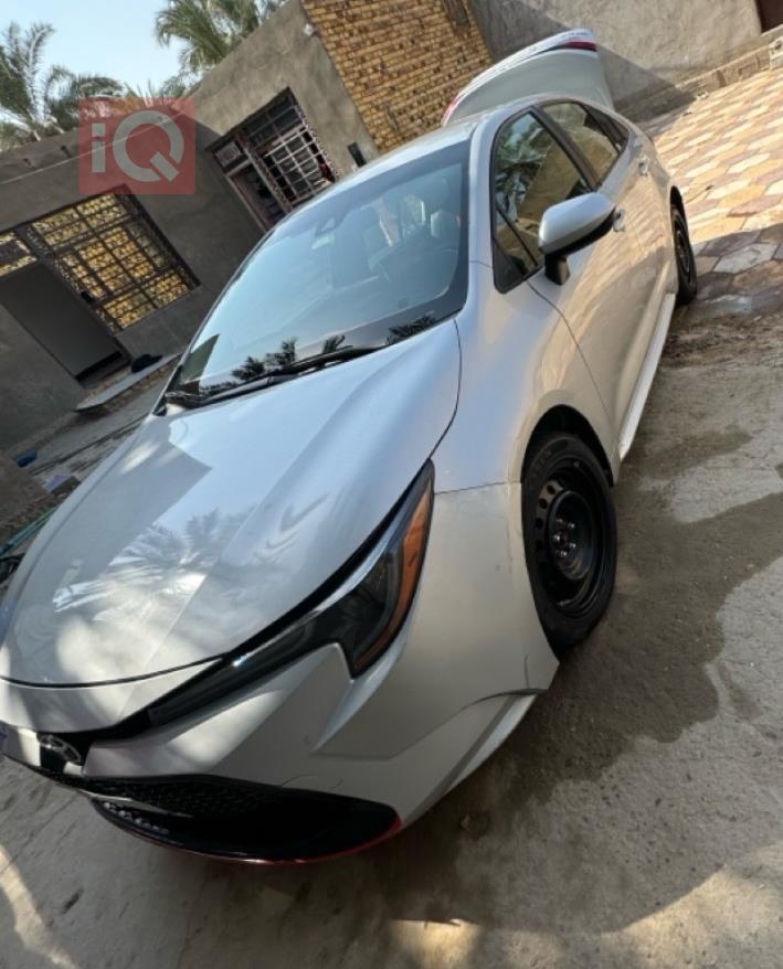 تۆیۆتا کۆرۆلا